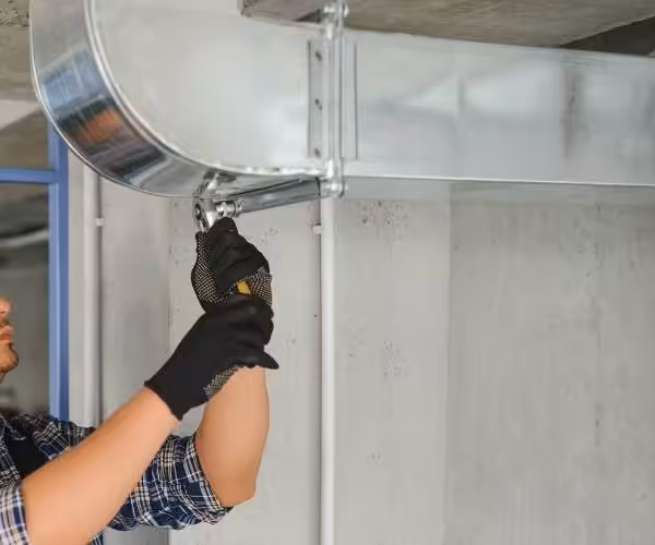 Why Commercial HVAC Cleaning Is Critical for St. Petersburg Businesses