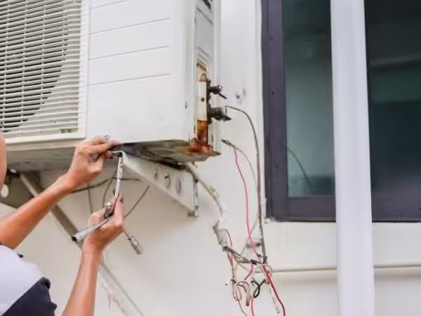 Common Air Conditioning Problems We Fix in Seminole