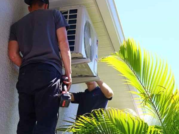Ductless Mini Splits Services in Pinellas Park