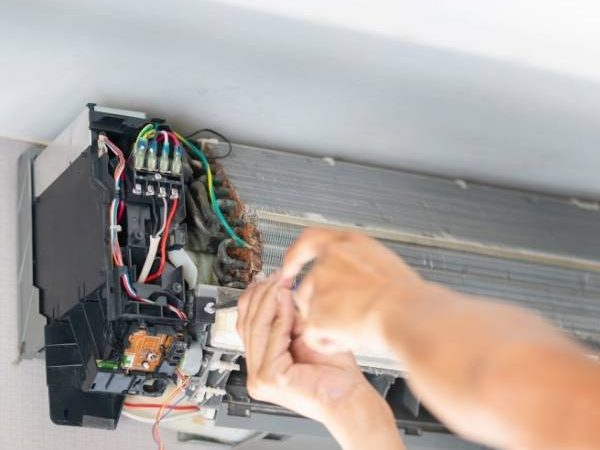 Need urgent air conditioning repair in Seminole, FL?