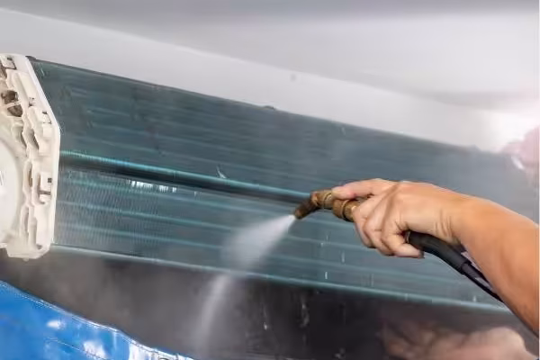 Why Your St. Petersburg Home Needs Professional AC Cleaning