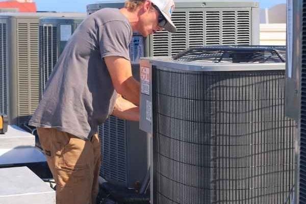 Professional heat pump installation